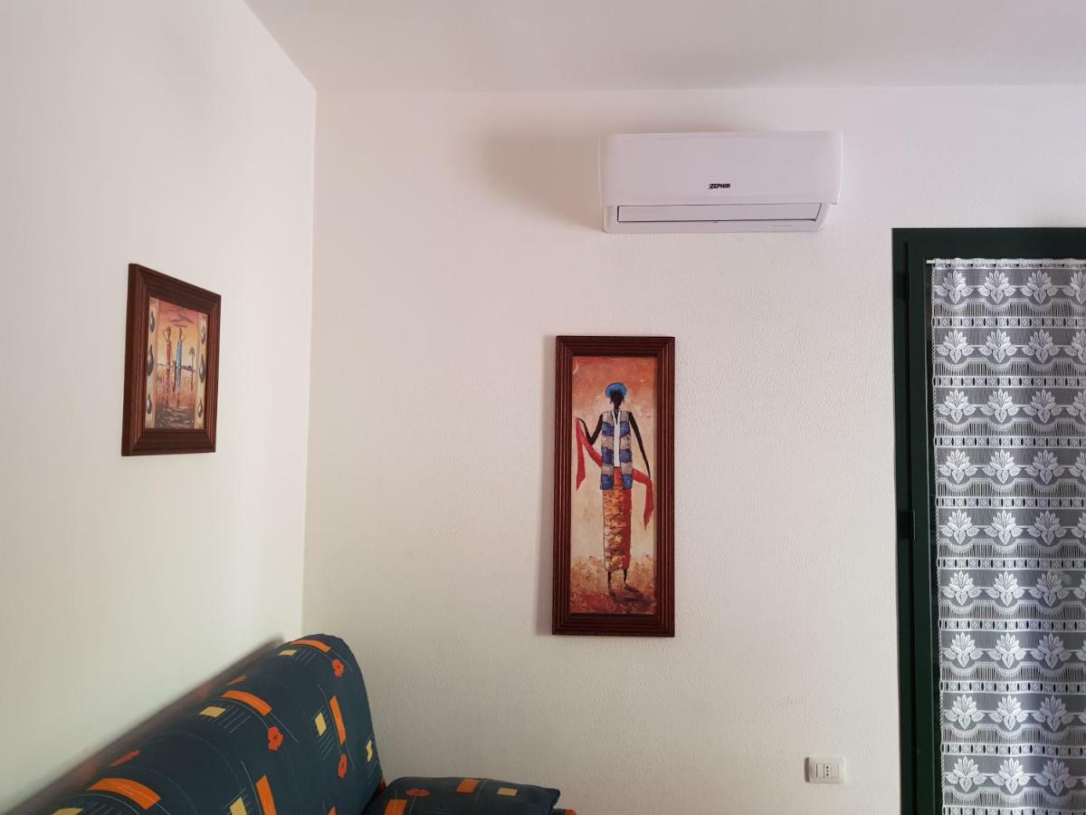 דירות באדזי Borgo Lu Canali Da Gavino מראה חיצוני תמונה
