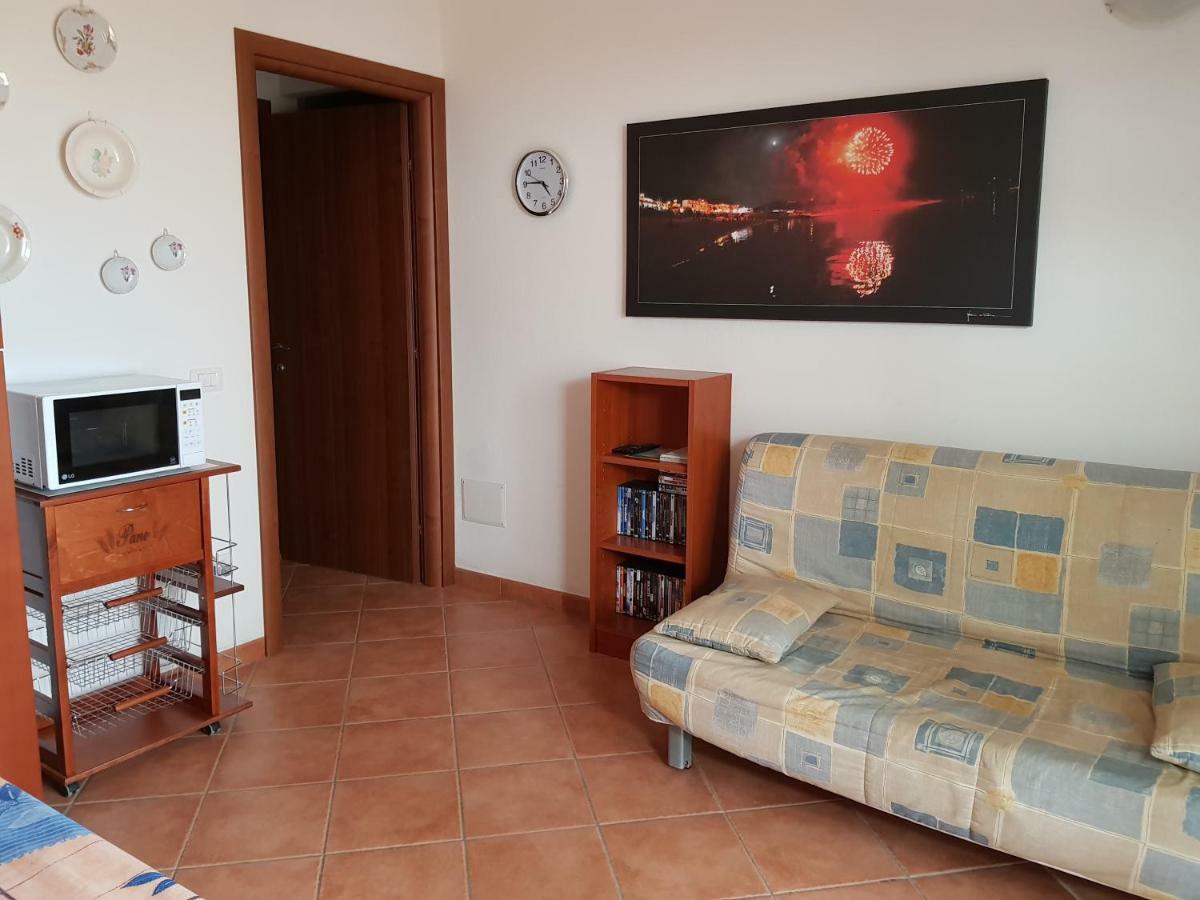 דירות באדזי Borgo Lu Canali Da Gavino מראה חיצוני תמונה
