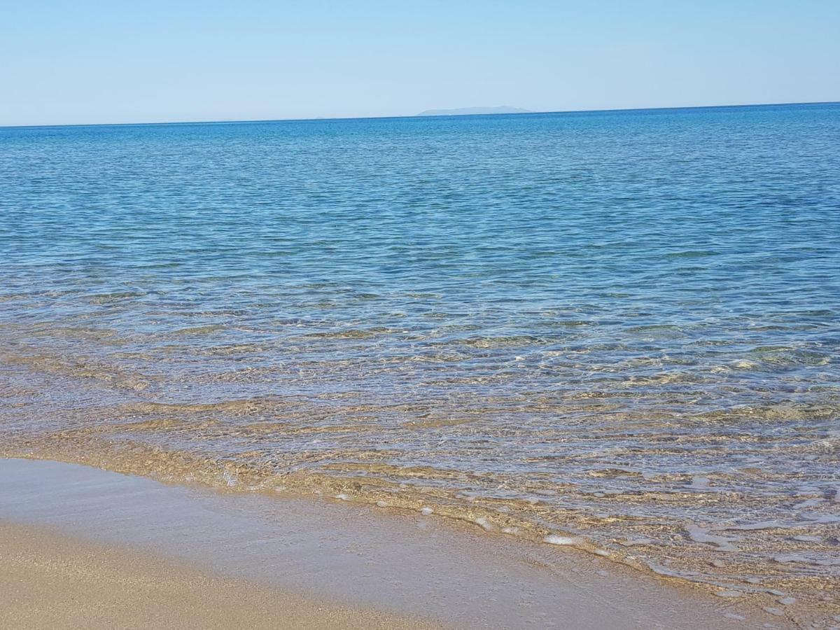 דירות באדזי Borgo Lu Canali Da Gavino מראה חיצוני תמונה