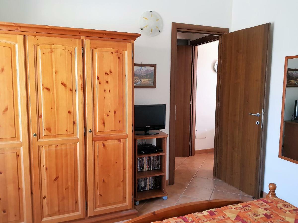 דירות באדזי Borgo Lu Canali Da Gavino מראה חיצוני תמונה